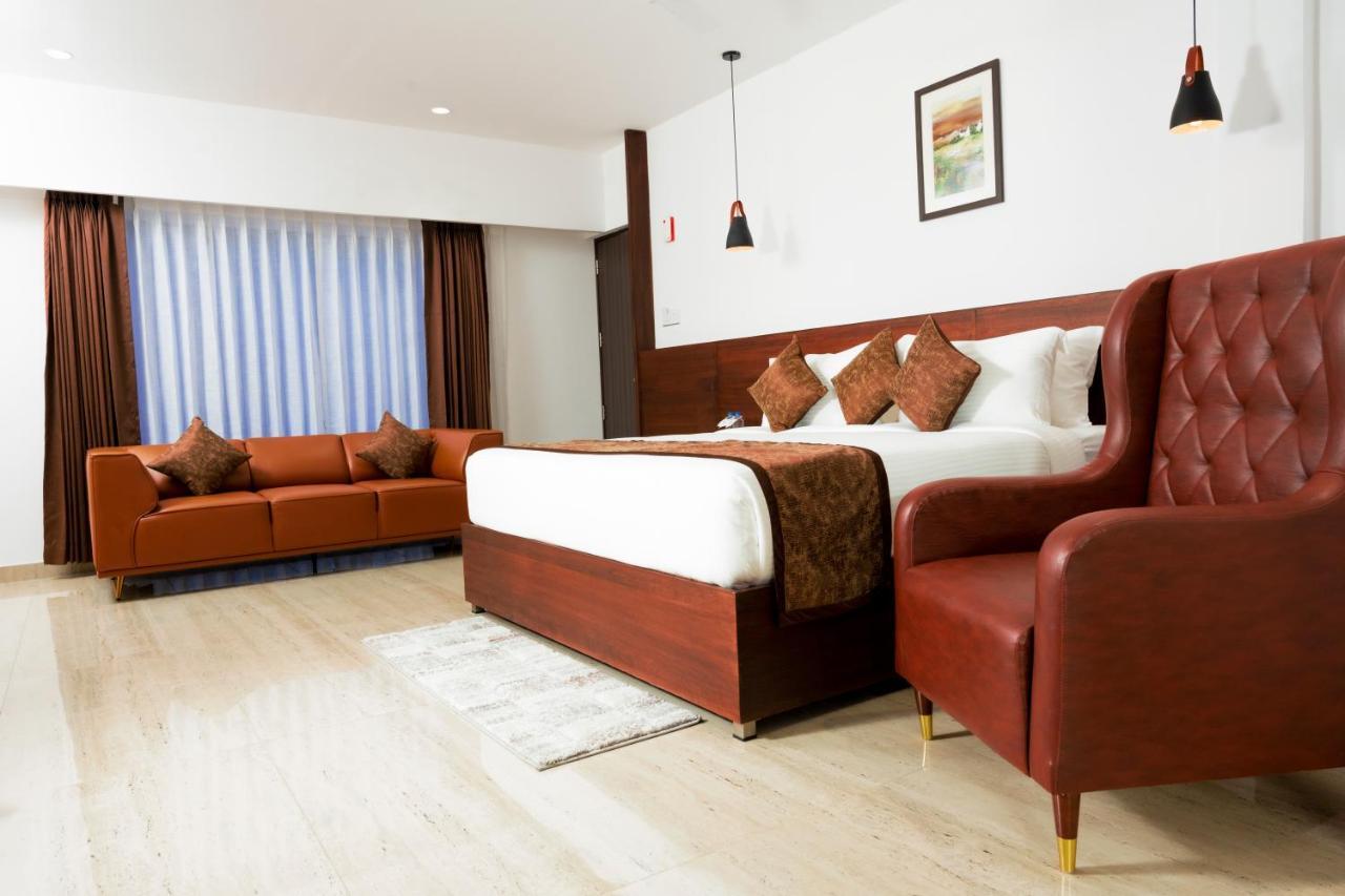 The Runway Hotel Kochi Екстер'єр фото